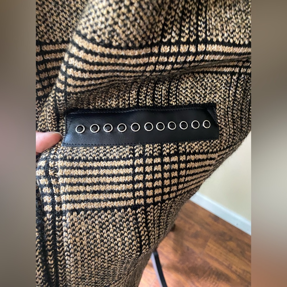 Plaid sweater Joseph ribkoff brown black camel cover up 223942x 3/4 sleeve - Picture 9 of 13